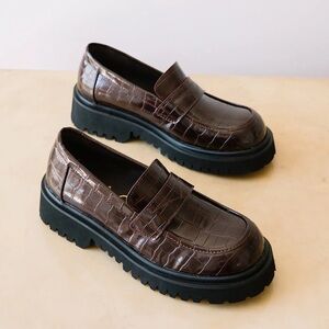 Matisse Beach Laguna chunky loafers.